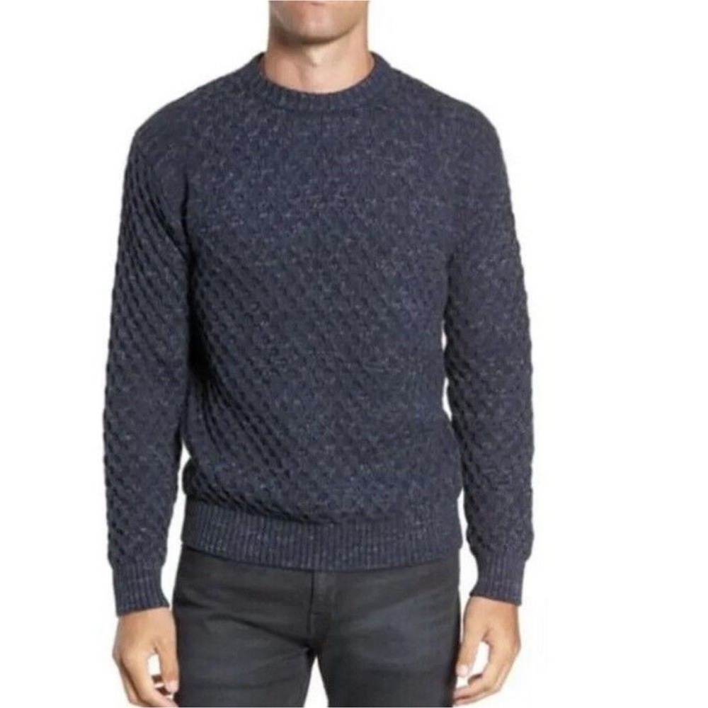 Frye sweater size large